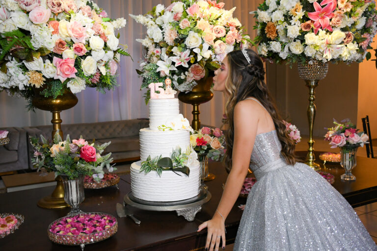 Isabelli - 15 anos - Salão Olimpu's